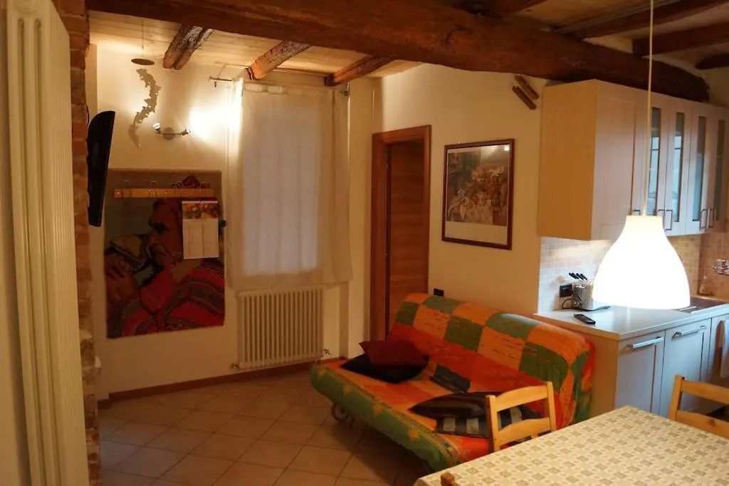 Lovely Apartment Nel Centro Storico Di Bologna