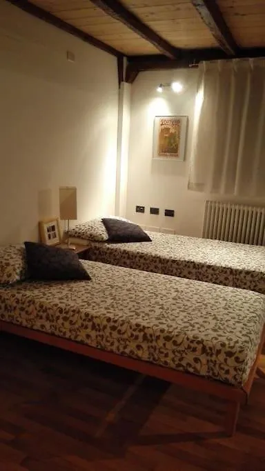 Lovely Apartment Nel Centro Storico Di Bologna