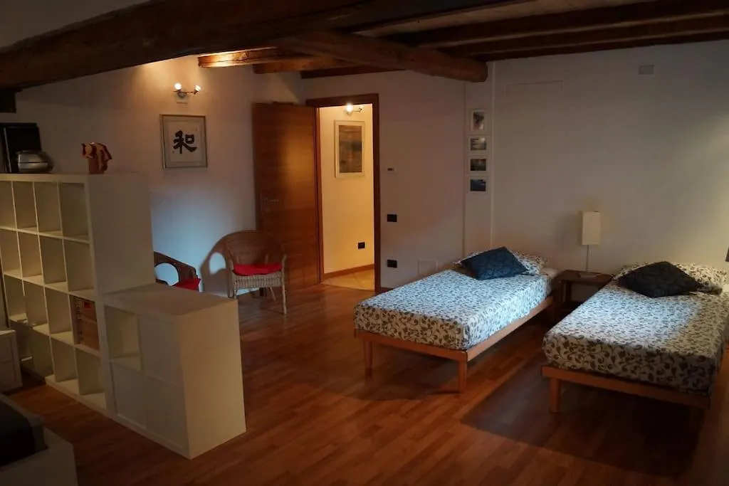 Lovely Apartment Nel Centro Storico Di Bologna