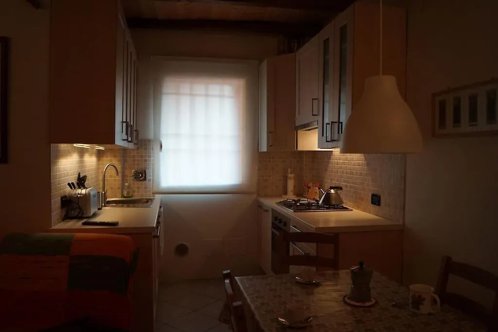 Lovely Apartment Nel Centro Storico Di Bologna