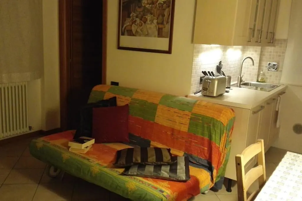 Lovely Apartment Nel Centro Storico Di Bologna